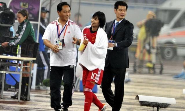 世界杯比赛直播平台-【观察】李霄鹏挂帅国足，迟到11年的“约会”