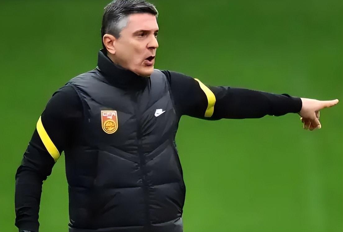 世界杯手机观看软件-安东尼奥暂时离开U23国足，直接敲定新去向，未来归队时间敲定