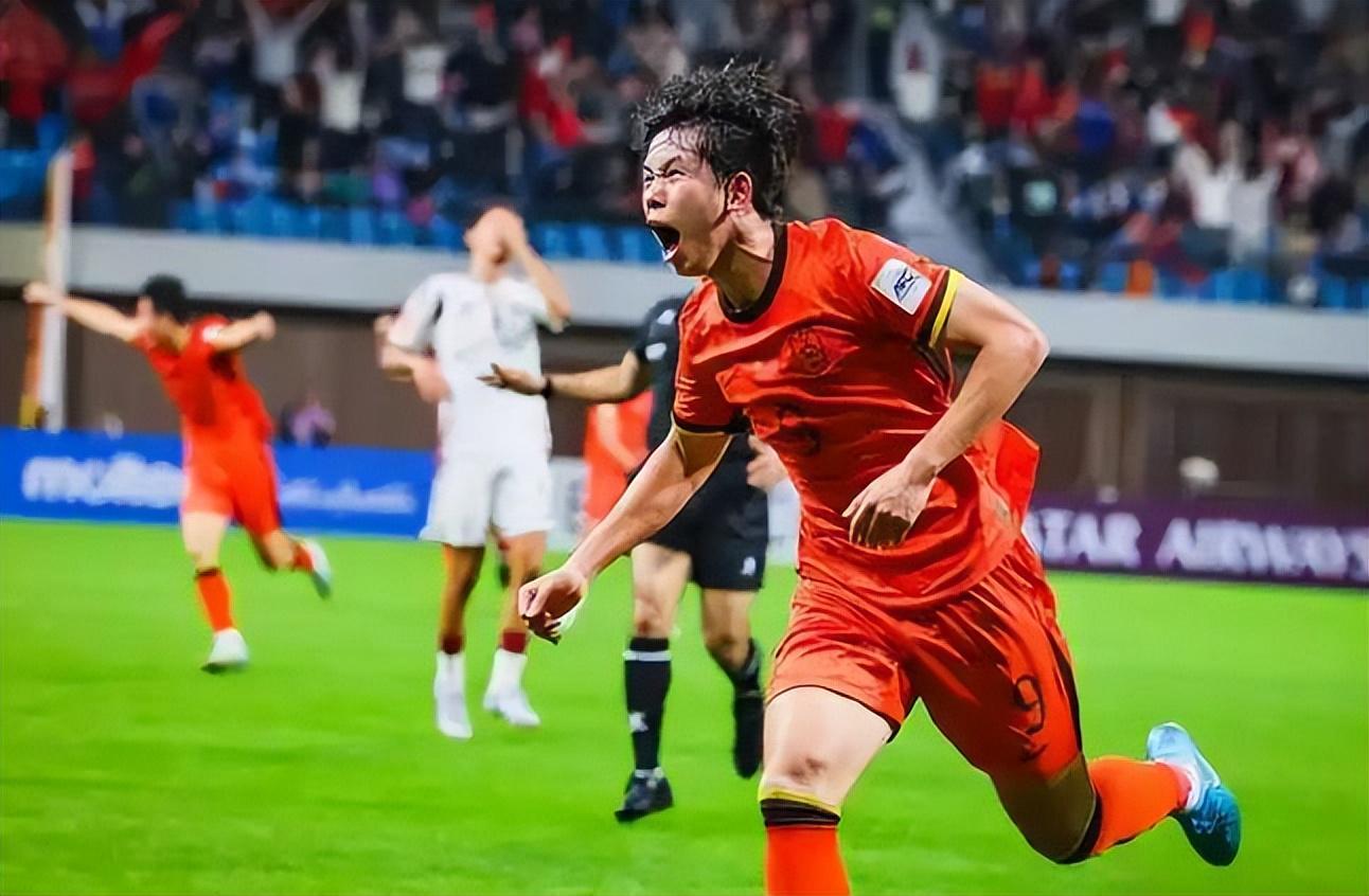 世界杯比赛直播平台-意外！杨皓宇和刘诚宇大家更看好谁本赛季接班于汉超，引发热议