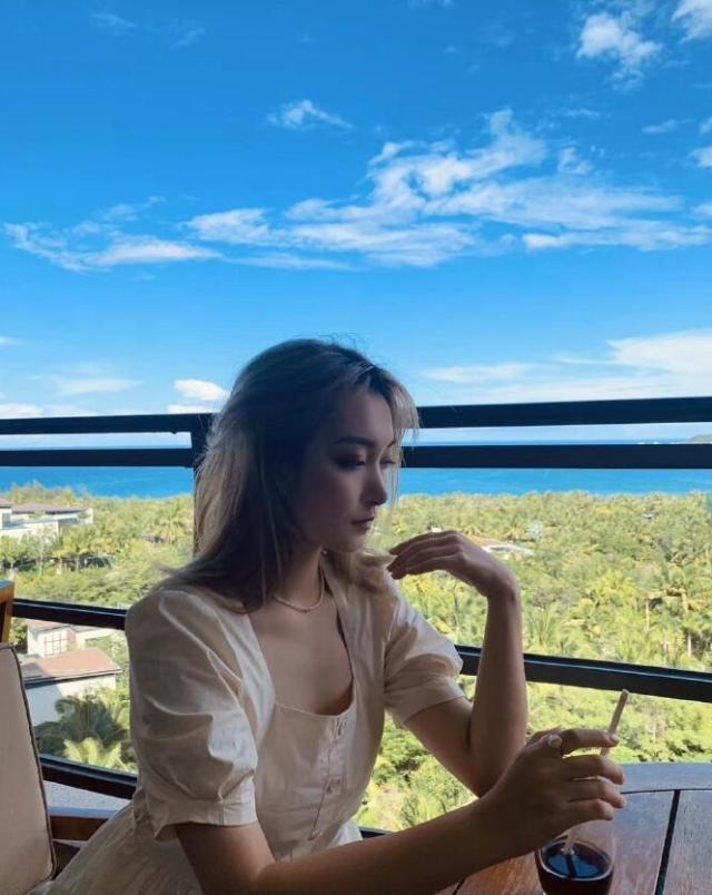 世界杯高清直播下载-【早报】埃梅里5进欧联决赛！阿森纳5年无缘欧冠！