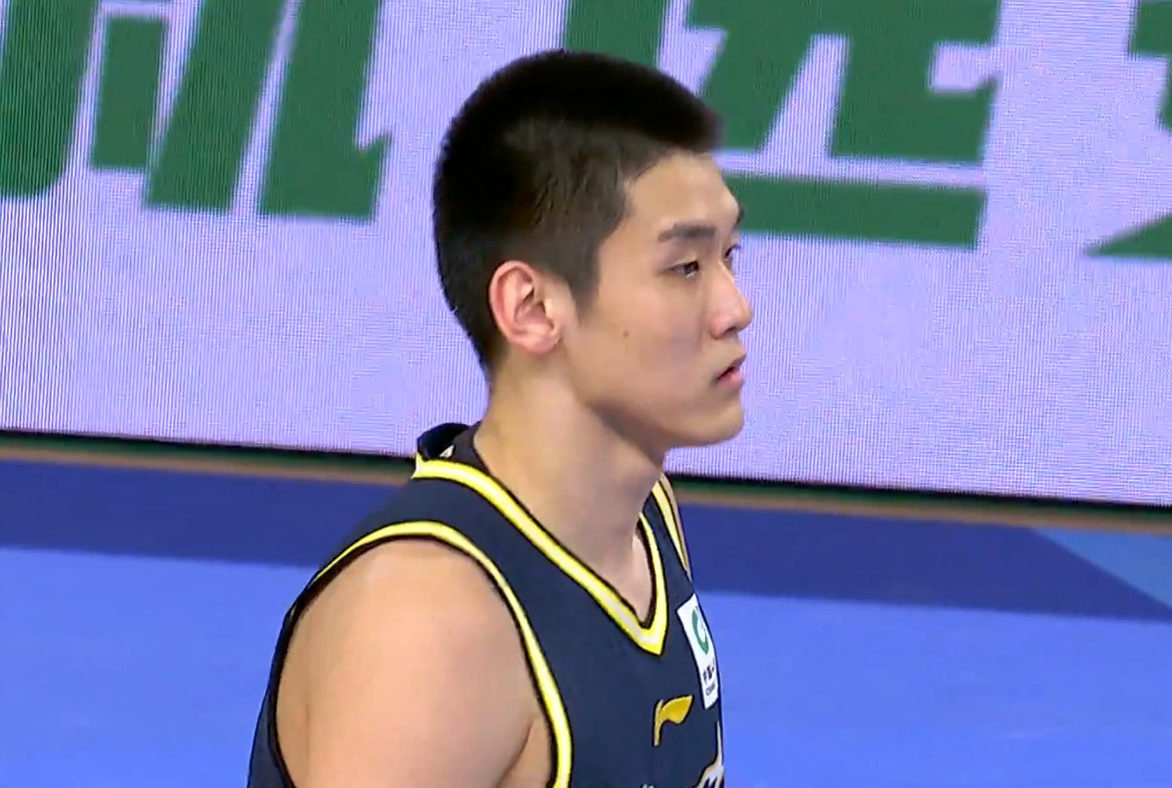 世界杯直播app官方入口-名记：广东队阵容发生大变化，杜锋弃用2人，重用2人