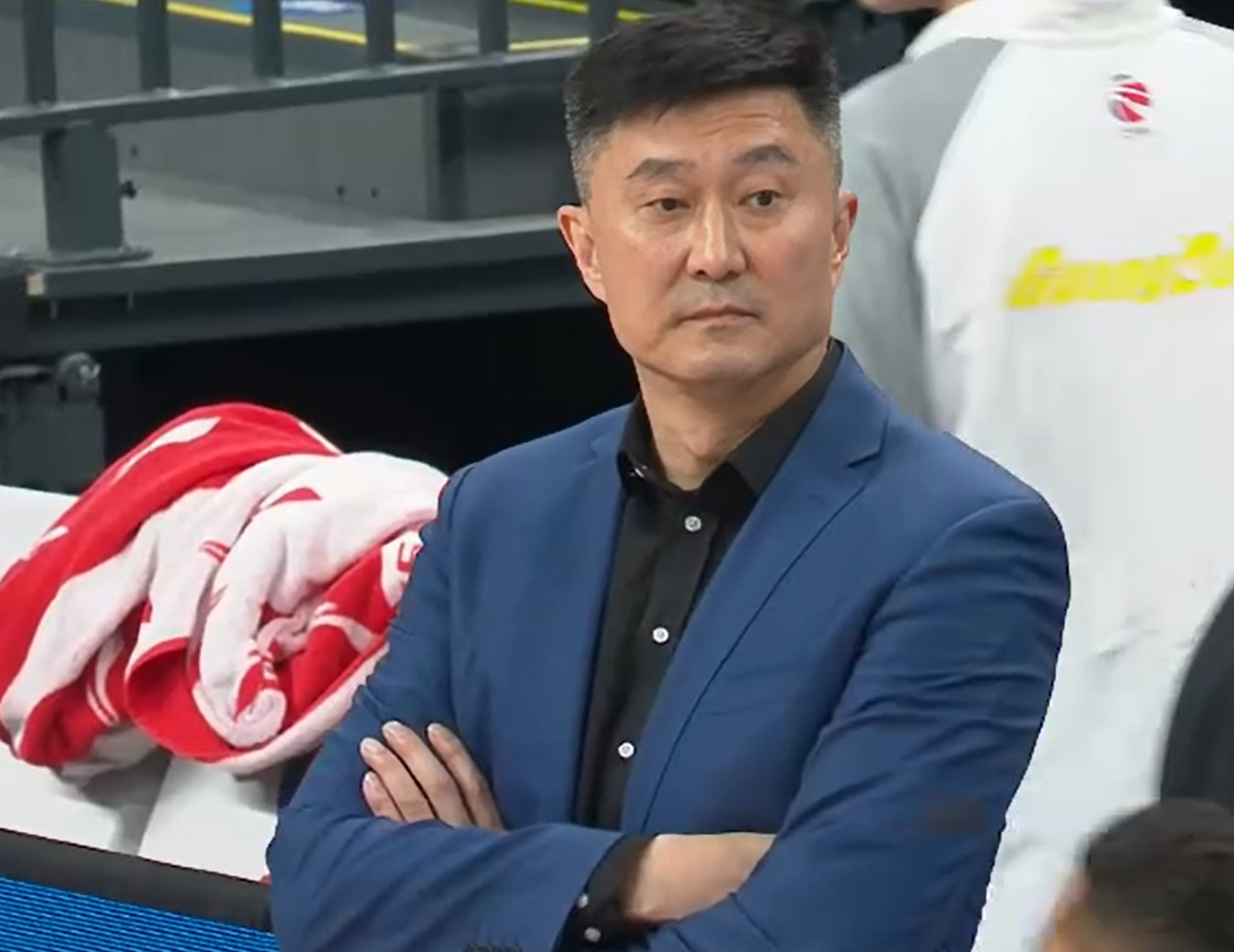 世界杯直播app官方入口-名记：广东队阵容发生大变化，杜锋弃用2人，重用2人