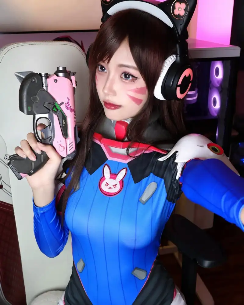 世界杯比赛直播平台-卡莎cos：我观察了一下，你QWE都没进化吧